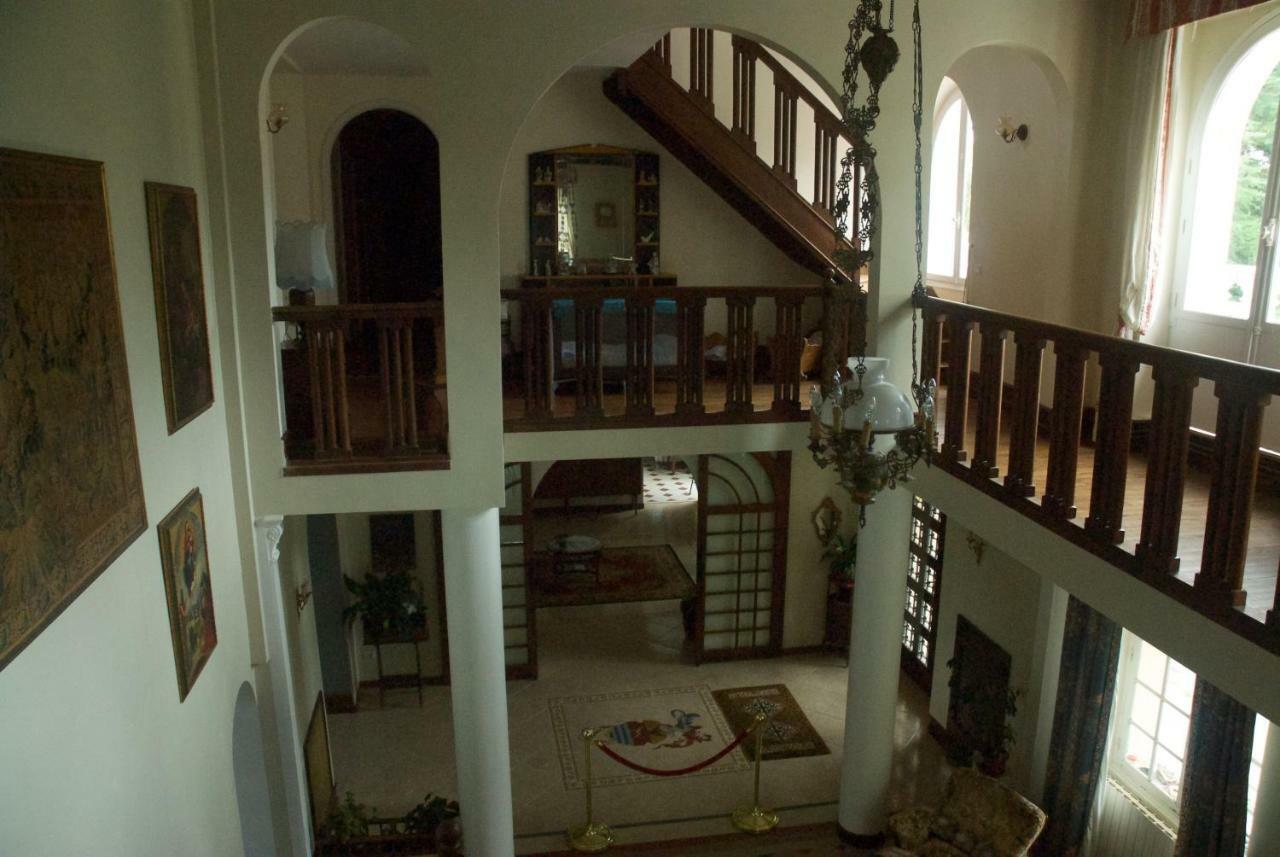 Le Clos Des Cedres B&B La Rochefoucauld Dış mekan fotoğraf