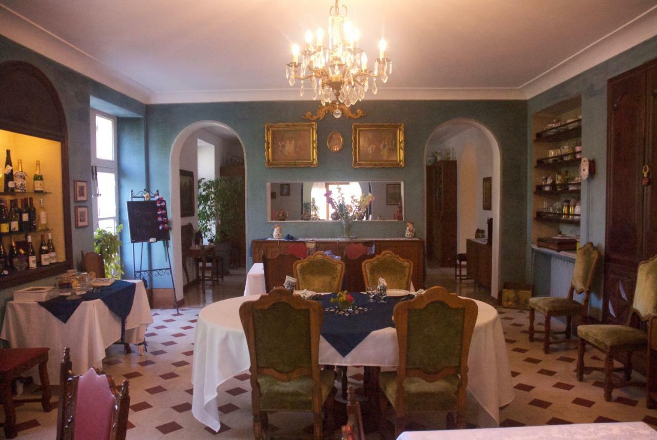 Le Clos Des Cedres B&B La Rochefoucauld Dış mekan fotoğraf