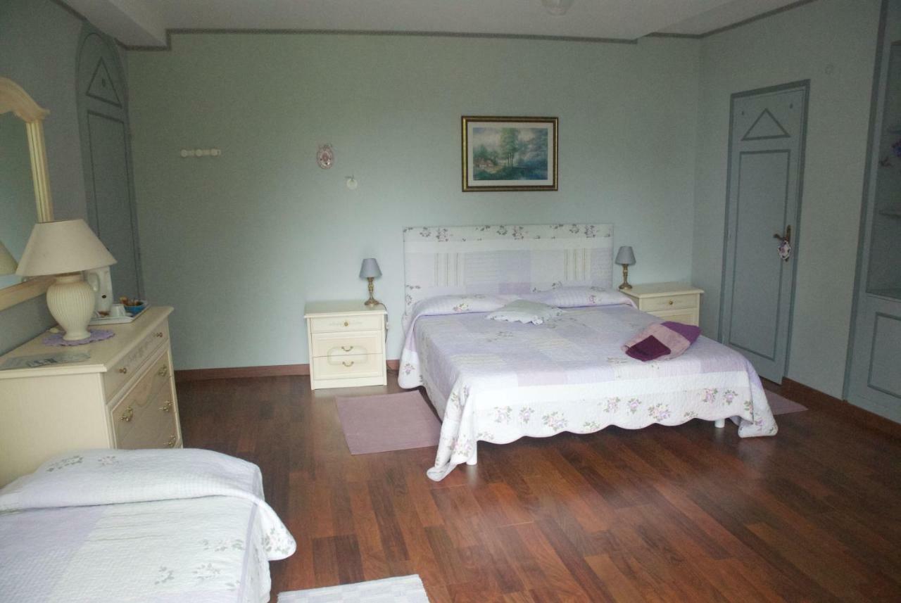 Le Clos Des Cedres B&B La Rochefoucauld Dış mekan fotoğraf
